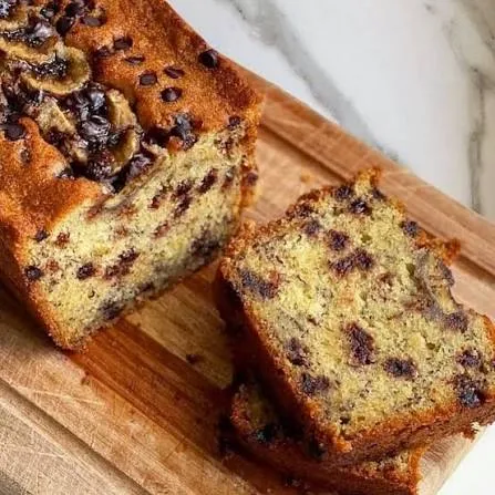 Budin de banana y Chips